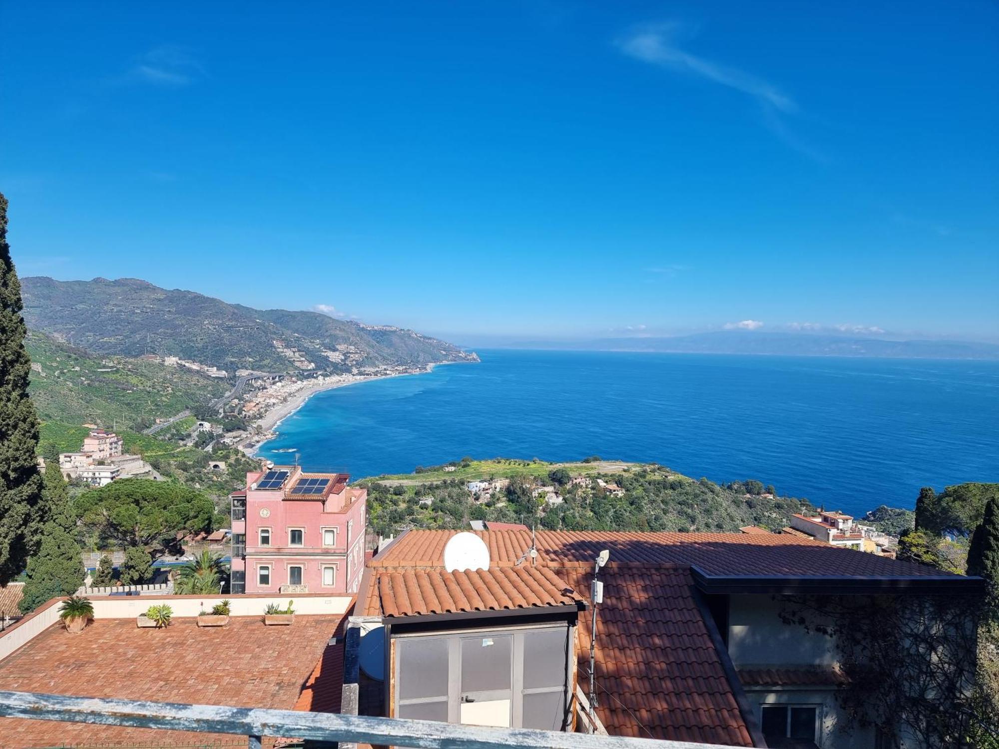 Borgo Di Taormina Apartments By Holiday World Gaggi Εξωτερικό φωτογραφία
